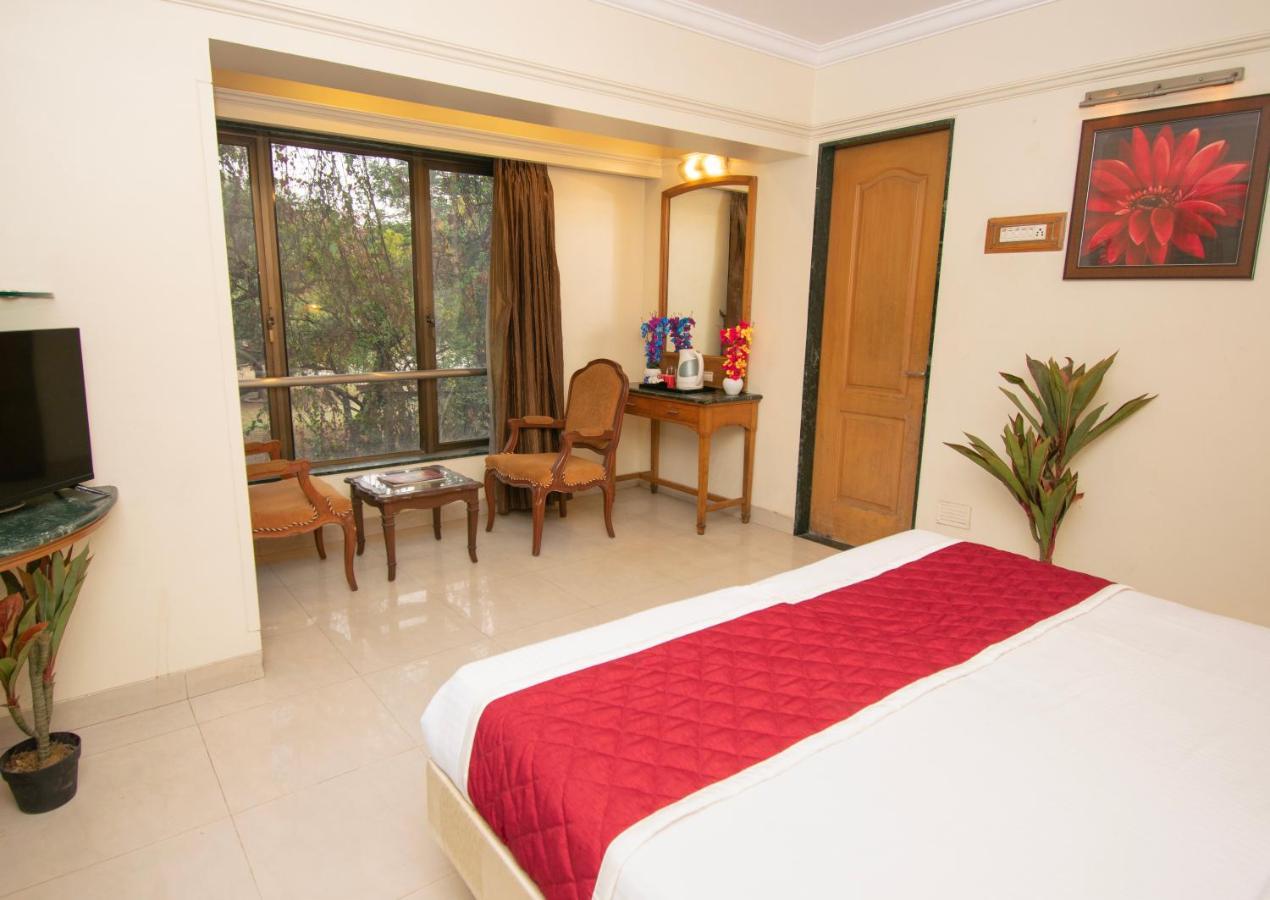 Hotel Octave Bund Garden Pune Esterno foto