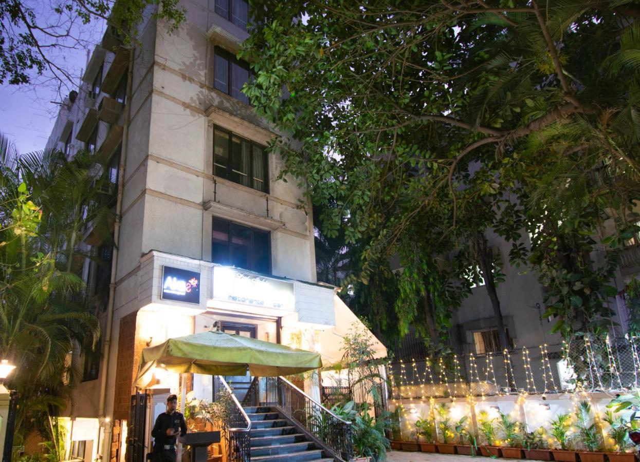 Hotel Octave Bund Garden Pune Esterno foto