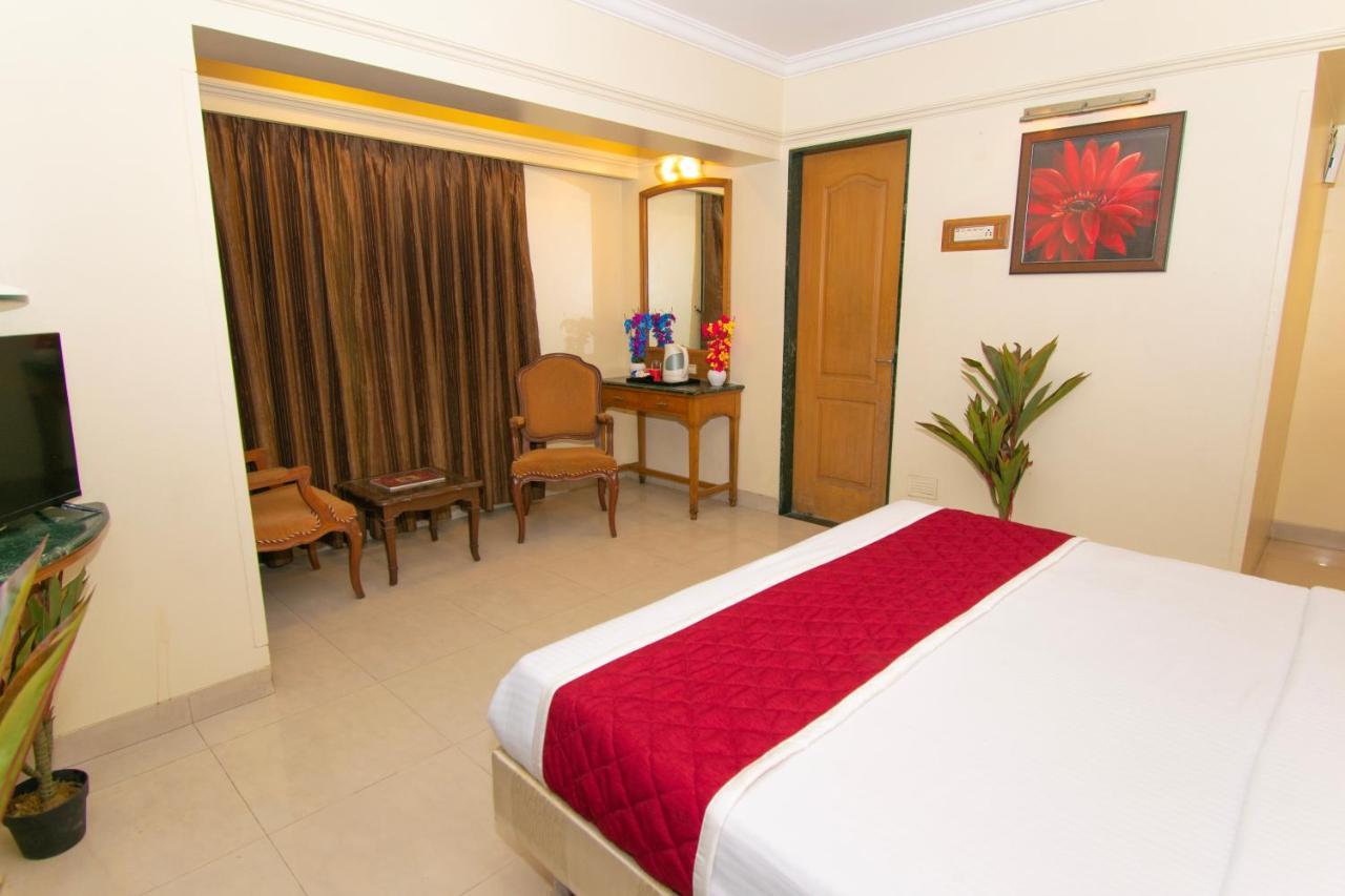 Hotel Octave Bund Garden Pune Esterno foto