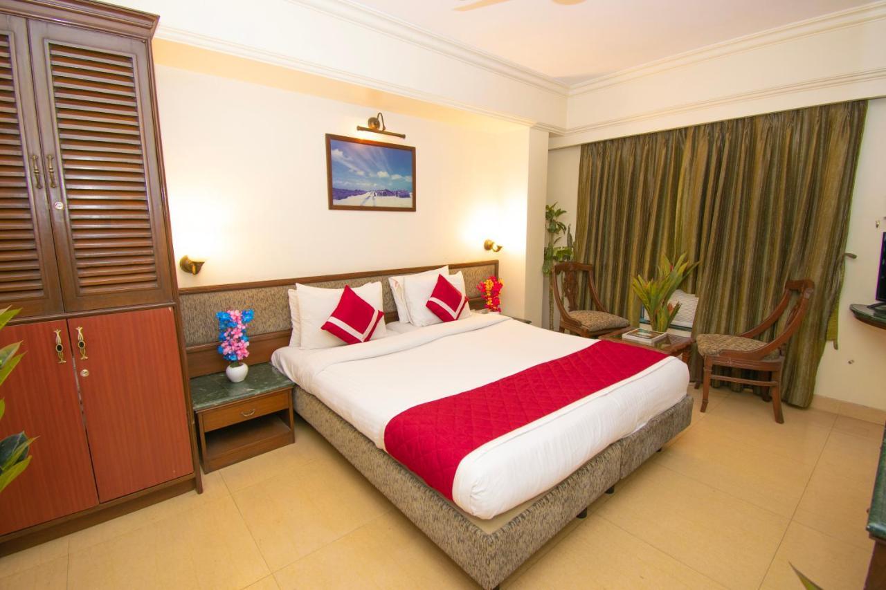 Hotel Octave Bund Garden Pune Esterno foto