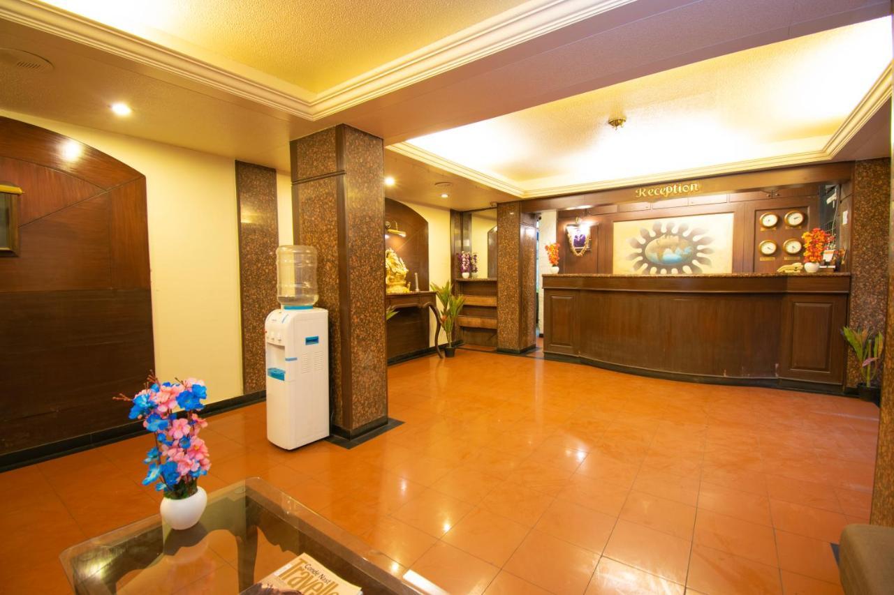 Hotel Octave Bund Garden Pune Esterno foto